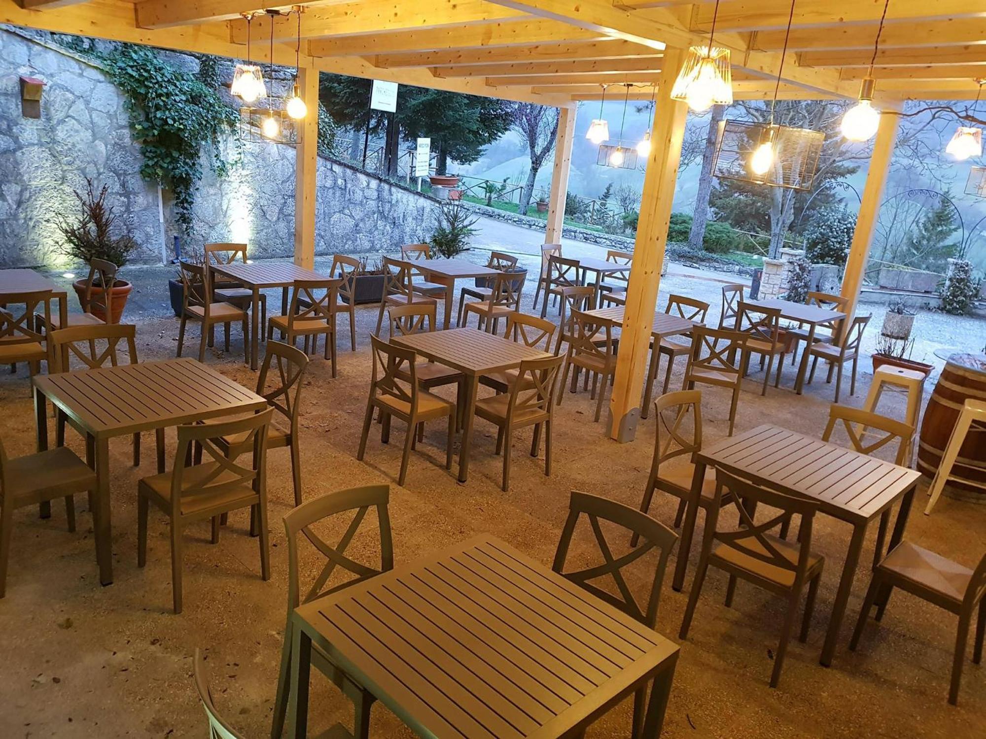 Hotel Pineta Ristorante Country House In Fabriano Campodonico  Ngoại thất bức ảnh